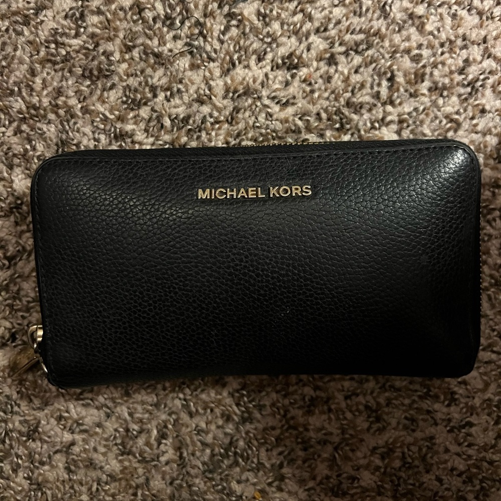 Black Michael Kors wallet